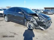 ✅ 2017 Ford Fusion Titanium • VIN: 3FA6P0SU0HR379525 • Lot: 43834410. Wystawiony na IAAI z przebiegiem 87 637 mil. Bezpłatny archiwum sprzedaży aukcyjnych z USA i szczegółowy raport historii pojazdu na DreamBid. Zdjęcie 1.