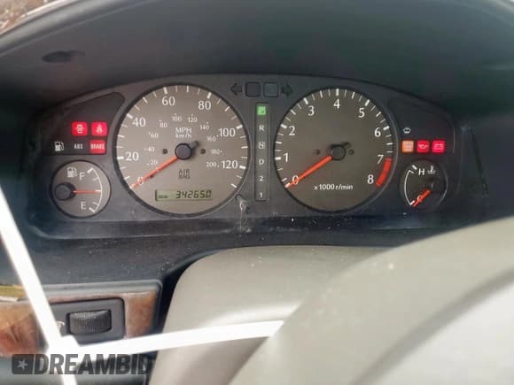 ✅ 1999 Infiniti G20 • VIN: JNKCP11A8XT014502 • Lot: 60660505. Wystawiony na Copart z przebiegiem 342 650 mil. Bezpłatny archiwum sprzedaży aukcyjnych z USA i szczegółowy raport historii pojazdu na DreamBid. Zdjęcie 9.