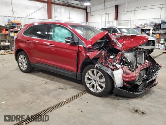 ✅ 2020 Ford Edge Titanium • VIN: 2FMPK4K9XLBB58484 • Lot: 93213545. Wystawiony na Copart z przebiegiem 134 142 mil. Bezpłatny archiwum sprzedaży aukcyjnych z USA i szczegółowy raport historii pojazdu na DreamBid. Zdjęcie 4.
