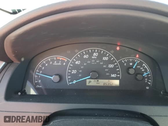 ✅ 2012 Toyota Camry LE • VIN: 4T4BF1FKXCR217267 • Лот: 91876155. Опубликован ранее на Copart с пробегом 85 352 миль. Бесплатный доступ к архиву аукционных продаж из США и подробный отчёт об истории автомобиля на DreamBid. Изображение 9.