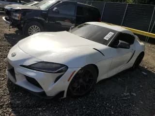 ✅ 2021 Toyota Supra Premium • VIN: WZ1DB0C04MW043767 • Lot: 85313165. Listed on Copart with 52,486 mi. Free auction sales archive from the USA and detailed vehicle history report at DreamBid. Image 1.