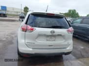 ✅ 2015 Nissan Rogue S • VIN: KNMAT2MT9FP527207 • Lot: 41927365. Listed on IAAI with 139,876 mi. Free auction sales archive from the USA and detailed vehicle history report at DreamBid. Image 16.