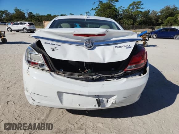 ✅ 2011 Buick Regal CXL RL1 • VIN: 2G4GN5EC1B9186412 • Lot: 92201295. Listed on Copart with 100,242 mi. Free auction sales archive from the USA and detailed vehicle history report at DreamBid. Image 6.