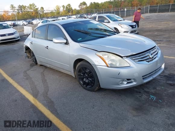 ✅ 2011 Nissan Altima SL • VIN: 1N4AL2AP7BN443826 • Lot: 43642895. Listed on IAAI with 291,960 mi. Free auction sales archive from the USA and detailed vehicle history report at DreamBid. Image 1.