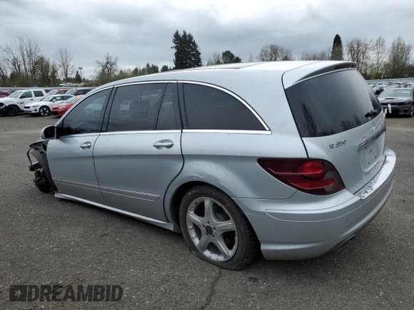 ✅ 2008 Mercedes-Benz R 3.5L • VIN: 4JGCB65EX8A086790 • Lot: 51023835. Listed on Copart with 146,701 mi. Free auction sales archive from the USA and detailed vehicle history report at DreamBid. Image 2.