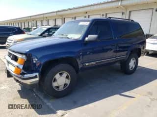 1998 Chevrolet Tahoe с VIN 3GNEK18R4WG101899, выставлен на аукционе Copart как лот 71780145 с пробегом 264 478 миль миль и Списание • Salvage title. История ставок и продаж доступна на DreamBid. Изображение 1.