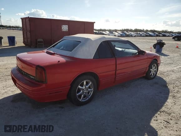 ✅ 1995 Oldsmobile Cutlass Supreme • VIN: 1G3WT32M1SD332592 • Lot: 79705574. Wystawiony na Copart z przebiegiem Nie podano. Bezpłatny archiwum sprzedaży aukcyjnych z USA i szczegółowy raport historii pojazdu na DreamBid. Zdjęcie 3.