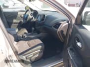 ✅ 2020 Jeep Cherokee Latitude • VIN: 1C4PJLCB4LD652630 • Lot: 43164865. Listed on IAAI with 124,530 mi. Free auction sales archive from the USA and detailed vehicle history report at DreamBid. Image 5.