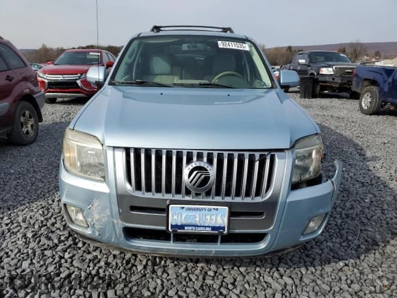 ✅ 2009 Mercury Mariner Premier • VIN: 4M2CU97G19KJ01228 • Лот: 92411535. Опубликован ранее на Copart с пробегом 122 127 миль. Бесплатный доступ к архиву аукционных продаж из США и подробный отчёт об истории автомобиля на DreamBid. Изображение 5.