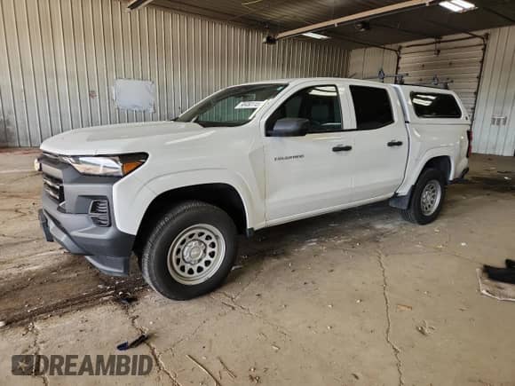 2023 Chevrolet Colorado 2WD Work Truck z VIN 1GCPSBEK1P1138035, wystawiony jako Copart lot #90450115 z przebiegiem 77 080 mil mil oraz Nie do naprawy • Non repairable. Historia ofert i sprzedaży dostępna na DreamBid. Obrazek 1.