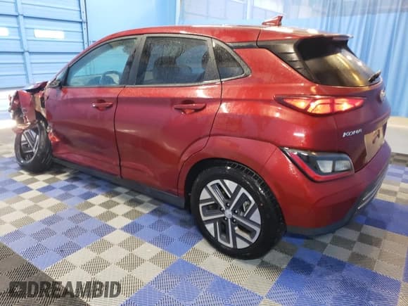 ✅ 2023 Hyundai Kona SEL • VIN: KM8K33AG2PU189777 • Лот: 76132994. Опубликован ранее на Copart с пробегом 22 452 миль. Бесплатный доступ к архиву аукционных продаж из США и подробный отчёт об истории автомобиля на DreamBid. Изображение 2.