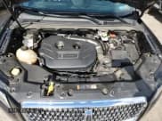 ✅ 2019 Lincoln MKC Reserve • VIN: 5LMTJ3DH0KUL16353 • Lot: 63643345. Wystawiony na Copart z przebiegiem 90 223 mil. Bezpłatny archiwum sprzedaży aukcyjnych z USA i szczegółowy raport historii pojazdu na DreamBid. Zdjęcie 15.