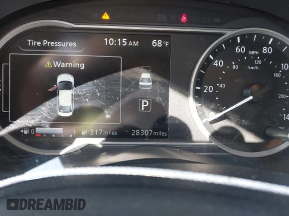 ✅ 2024 Nissan Versa SV • VIN: 3N1CN8EV2RL905683 • Lot: 43202339. Listed on IAAI with 28,307 mi. Free auction sales archive from the USA and detailed vehicle history report at DreamBid. Image 7.