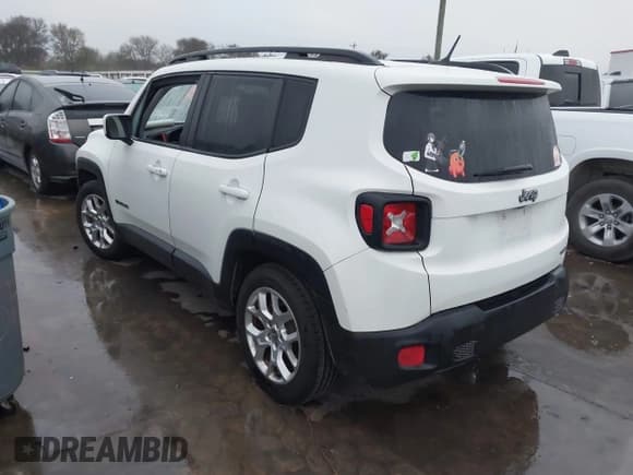 ✅ 2017 Jeep Renegade Latitude • VIN: ZACCJABB4HPE39304 • Lot: 43856518. Listed on IAAI with 126,804 mi. Free auction sales archive from the USA and detailed vehicle history report at DreamBid. Image 3.
