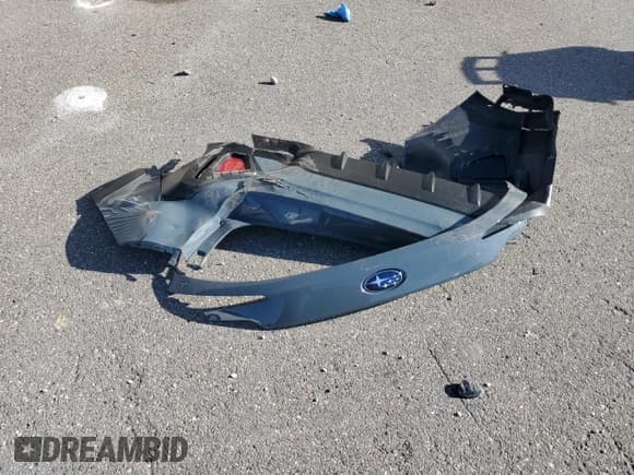 ✅ 2024 Subaru Crosstrek Premium • VIN: JF2GUADC2R8293896 • Lot: 91503305. Wystawiony na Copart z przebiegiem 17 901 mil. Bezpłatny archiwum sprzedaży aukcyjnych z USA i szczegółowy raport historii pojazdu na DreamBid. Zdjęcie 13.