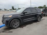 ✅ 2023 Ford Explorer XLT • VIN: 1FMSK7DH5PGA53978 • Лот: 85904895. Опубликован ранее на Copart с пробегом 100 474 миль. Бесплатный доступ к архиву аукционных продаж из США и подробный отчёт об истории автомобиля на DreamBid. Изображение 1.