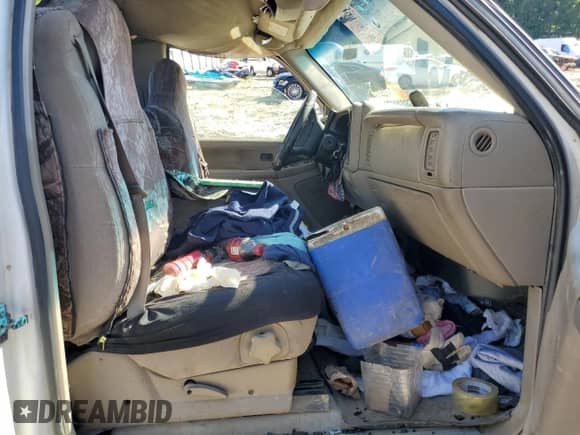 2002 Chevrolet Silverado 1500 LS с VIN 1GCEK14VX2Z209515, выставлен на аукционе Copart как лот 56230974 с пробегом 321 763 миль миль и Списание • Salvage title. История ставок и продаж доступна на DreamBid. Изображение 11.