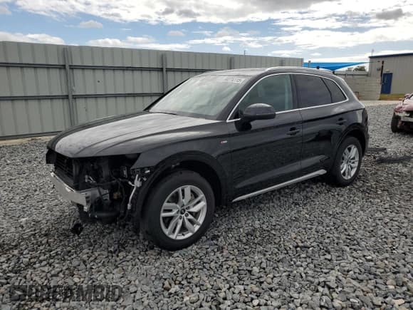 ✅ 2023 Audi Q5 S line Premium • VIN: WA1GAAFY2P2028034 • Lot: 90274115. Listed on Copart with 40,205 mi. Free auction sales archive from the USA and detailed vehicle history report at DreamBid. Image 1.