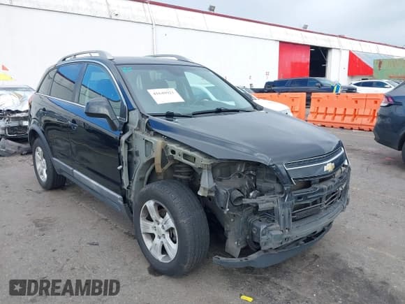 ✅ 2013 Chevrolet Captiva Sport LS • VIN: 3GNAL2EK8DS599463 • Lot: 41640921. Wystawiony na IAAI z przebiegiem 163 789 mil. Bezpłatny archiwum sprzedaży aukcyjnych z USA i szczegółowy raport historii pojazdu na DreamBid. Zdjęcie 6.