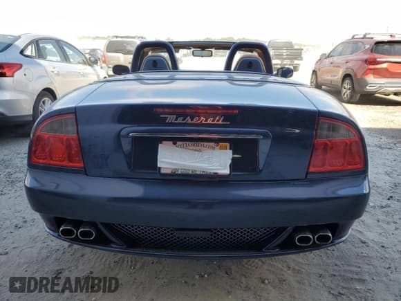 ✅ 2006 Maserati Spyder • VIN: ZAMEB18A360026566 • Лот: 76752474. Опубликован ранее на Copart с пробегом 29 365 миль. Бесплатный доступ к архиву аукционных продаж из США и подробный отчёт об истории автомобиля на DreamBid. Изображение 6.