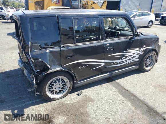 ✅ 2004 Scion xB • VIN: JTLKT324540156370 • Лот: 68048295. Опубликован ранее на Copart с пробегом 198 691 миль. Бесплатный доступ к архиву аукционных продаж из США и подробный отчёт об истории автомобиля на DreamBid. Изображение 3.
