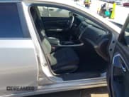 ✅ 2015 Nissan Altima S • VIN: 1N4AL3AP6FN872399 • Lot: 43682882. Wystawiony na IAAI z przebiegiem 263 322 mil. Bezpłatny archiwum sprzedaży aukcyjnych z USA i szczegółowy raport historii pojazdu na DreamBid. Zdjęcie 5.