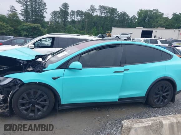 ✅ 2024 Tesla Model X • VIN: 7SAXCDE5XRF449317 • Лот: 42352640. Опубликован ранее на IAAI с пробегом Не указан. Бесплатный доступ к архиву аукционных продаж из США и подробный отчёт об истории автомобиля на DreamBid. Изображение 14.