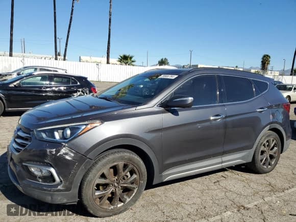 ✅ 2017 Hyundai Santa Fe Ultimate • VIN: 5XYZW4LA3HG475326 • Лот: 39908784. Опубликован ранее на Copart с пробегом 87 427 миль. Бесплатный доступ к архиву аукционных продаж из США и подробный отчёт об истории автомобиля на DreamBid. Изображение 1.