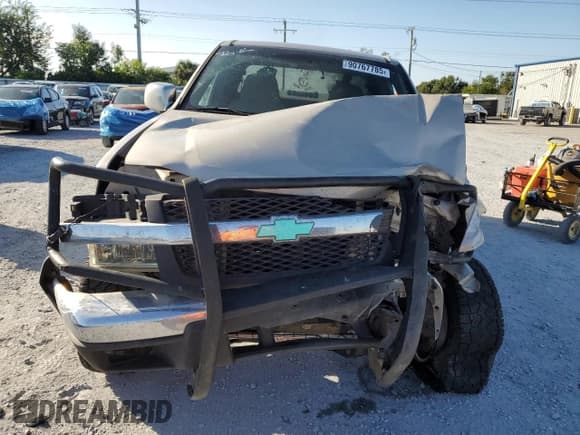 ✅ 2004 Chevrolet Colorado LS Z71 • VIN: 1GCDT196148115414 • Лот: 90767785. Опубликован ранее на Copart с пробегом 185 796 миль. Бесплатный доступ к архиву аукционных продаж из США и подробный отчёт об истории автомобиля на DreamBid. Изображение 5.