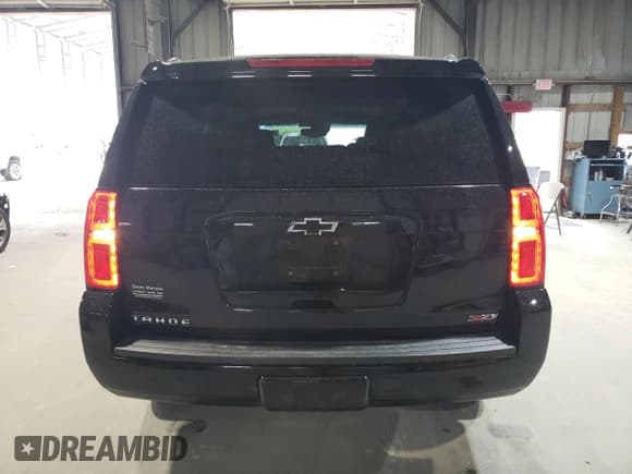 ✅ 2018 Chevrolet Tahoe LT • VIN: 1GNSKBKCXJR124531 • Lot: 66944095. Listed on Copart with 139,405 mi. Free auction sales archive from the USA and detailed vehicle history report at DreamBid. Image 6.