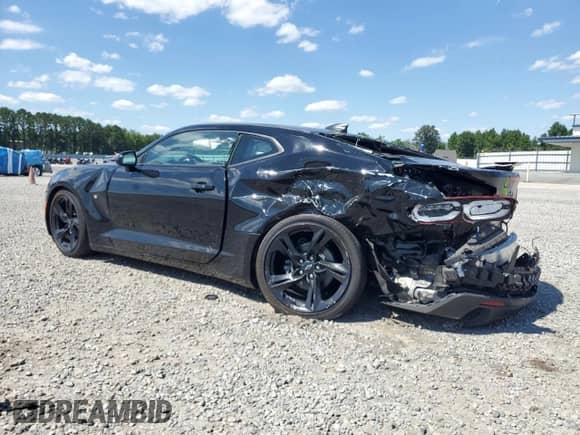 2023 Chevrolet Camaro 1LT z VIN 1G1FB1RS8P0160791, wystawiony jako Copart lot #70573935 z przebiegiem Nie podano mil oraz Szkoda całkowita • Salvage title. Historia ofert i sprzedaży dostępna na DreamBid. Obrazek 2.