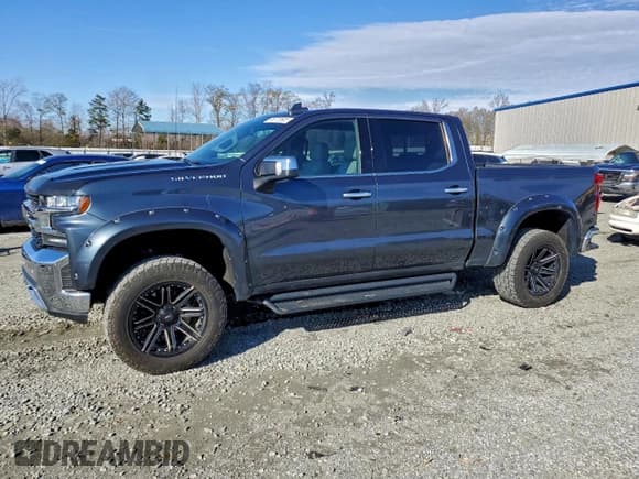 ✅ 2020 Chevrolet Silverado 1500 LTZ • VIN: 3GCUYGET4LG420916 • Lot: 96723605. Wystawiony na Copart z przebiegiem 72 517 mil. Bezpłatny archiwum sprzedaży aukcyjnych z USA i szczegółowy raport historii pojazdu na DreamBid. Zdjęcie 1.