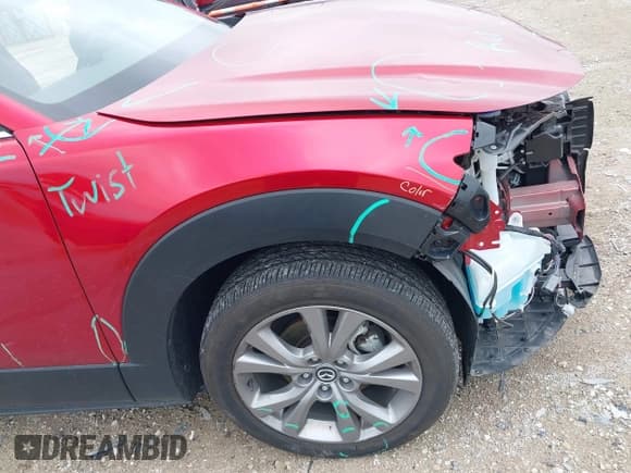 ✅ 2023 Mazda CX-30 S Premium • VIN: 3MVDMBDM3PM511402 • Lot: 42180001. Listed on IAAI with 6,189 mi. Free auction sales archive from the USA and detailed vehicle history report at DreamBid. Image 19.