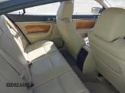 ✅ 2011 Lincoln MKS • VIN: 1LNHL9DR8BG611276 • Lot: 43240223. Wystawiony na IAAI z przebiegiem 129 965 mil. Bezpłatny archiwum sprzedaży aukcyjnych z USA i szczegółowy raport historii pojazdu na DreamBid. Zdjęcie 8.