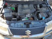 ✅ 2007 Suzuki Grand Vitara XSport • VIN: JS3TD944174203874 • Lot: 63871885. Wystawiony na Copart z przebiegiem 99 350 mil. Bezpłatny archiwum sprzedaży aukcyjnych z USA i szczegółowy raport historii pojazdu na DreamBid. Zdjęcie 12.