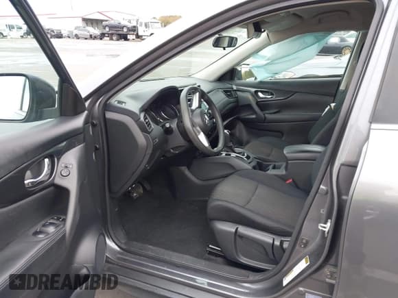 ✅ 2017 Nissan Rogue S • VIN: 5N1AT2MN1HC823023 • Lot: 43525362. Listed on IAAI with 70,344 mi. Free auction sales archive from the USA and detailed vehicle history report at DreamBid. Image 5.