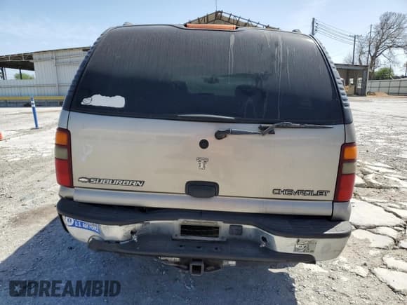 ✅ 2003 Chevrolet Suburban LT • VIN: 3GNEC16Z43G159278 • Лот: 49679695. Опубликован ранее на Copart с пробегом 328 330 миль. Бесплатный доступ к архиву аукционных продаж из США и подробный отчёт об истории автомобиля на DreamBid. Изображение 6.