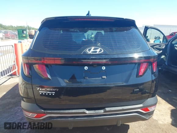 ✅ 2022 Hyundai Tucson SE • VIN: 5NMJA3AE2NH006760 • Lot: 43260173. Wystawiony na IAAI z przebiegiem 75 591 mil. Bezpłatny archiwum sprzedaży aukcyjnych z USA i szczegółowy raport historii pojazdu na DreamBid. Zdjęcie 17.