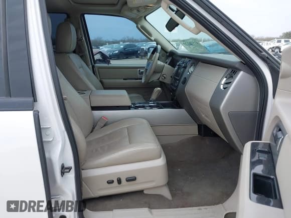 ✅ 2014 Ford Expedition Max Limited • VIN: 1FMJK1K55EEF62298 • Лот: 41576337. Опубликован ранее на IAAI с пробегом 141 593 миль. Бесплатный доступ к архиву аукционных продаж из США и подробный отчёт об истории автомобиля на DreamBid. Изображение 5.