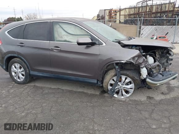 ✅ 2014 Honda CR-V EX • VIN: 2HKRM4H52EH666936 • Lot: 43595844. Wystawiony na IAAI z przebiegiem 106 757 mil. Bezpłatny archiwum sprzedaży aukcyjnych z USA i szczegółowy raport historii pojazdu na DreamBid. Zdjęcie 1.
