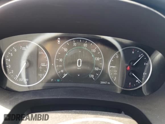 ✅ 2017 Buick LaCrosse Essence • VIN: 1G4ZP5SS0HU187464 • Lot: 58582484. Wystawiony na Copart z przebiegiem 39 447 mil. Bezpłatny archiwum sprzedaży aukcyjnych z USA i szczegółowy raport historii pojazdu na DreamBid. Zdjęcie 9.