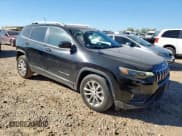 ✅ 2019 Jeep Cherokee Latitude • VIN: 1C4PJLCB2KD348260 • Lot: 90700975. Wystawiony na Copart z przebiegiem 118 193 mil. Bezpłatny archiwum sprzedaży aukcyjnych z USA i szczegółowy raport historii pojazdu na DreamBid. Zdjęcie 4.