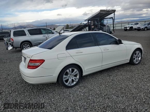 ✅ 2009 Mercedes-Benz C 300 Sport • VIN: WDDGF81X19F262312 • Lot: 91696535. Wystawiony na Copart z przebiegiem 224 804 mil. Bezpłatny archiwum sprzedaży aukcyjnych z USA i szczegółowy raport historii pojazdu na DreamBid. Zdjęcie 3.