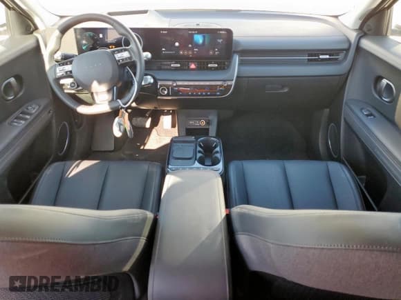 ✅ 2025 Hyundai Ioniq 5 Limited • VIN: 7YAKR4DA1SY001180 • Lot: 84413865. Listed on Copart with 6,091 mi. Free auction sales archive from the USA and detailed vehicle history report at DreamBid. Image 8.