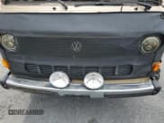 ✅ 1985 Volkswagen Vanagon • VIN: WV2YB025XFH026994 • Лот: 83933325. Опубликован ранее на Copart с пробегом Не указан. Бесплатный доступ к архиву аукционных продаж из США и подробный отчёт об истории автомобиля на DreamBid. Изображение 12.