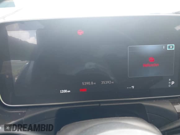 ✅ 2023 Mercedes-Benz C 300 • VIN: W1KAF4GB6PR131690 • Lot: 42821463. Listed on IAAI with 35,392 mi. Free auction sales archive from the USA and detailed vehicle history report at DreamBid. Image 7.