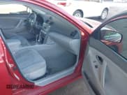 ✅ 2011 Toyota Camry LE • VIN: 4T4BF3EK3BR126417 • Lot: 43617617. Wystawiony na IAAI z przebiegiem 180 426 mil. Bezpłatny archiwum sprzedaży aukcyjnych z USA i szczegółowy raport historii pojazdu na DreamBid. Zdjęcie 5.