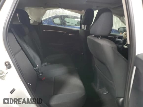 ✅ 2015 Honda Fit EX-L • VIN: 3HGGK5H86FM729403 • Lot: 91091985. Listed on Copart with 101,732 mi. Free auction sales archive from the USA and detailed vehicle history report at DreamBid. Image 10.