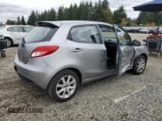 ✅ 2013 Mazda 2 Touring • VIN: JM1DE1LZ0D0157357 • Lot: 82677805. Wystawiony na Copart z przebiegiem 62 615 mil. Bezpłatny archiwum sprzedaży aukcyjnych z USA i szczegółowy raport historii pojazdu na DreamBid. Zdjęcie 3.