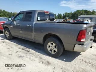 ✅ 2010 Dodge 1500 ST • VIN: 1D7RB1GP4AS105176 • Лот: 70250824. Опубликован ранее на Copart с пробегом 253 256 миль. Бесплатный доступ к архиву аукционных продаж из США и подробный отчёт об истории автомобиля на DreamBid. Изображение 2.